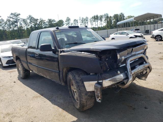 CHEVROLET SILVERADO 2005 with VIN 2GCEK19V851352954 - Photo from auction