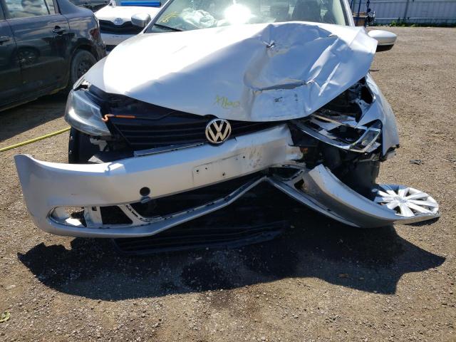 Photo 9 from auction – 2014 VOLKSWAGEN JETTA BASE with VIN 3VW2K7AJ9EM280490