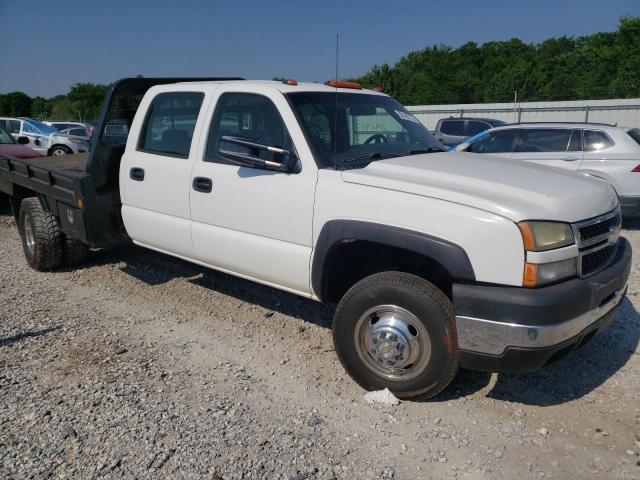 CHEVROLET SILVERADO 2006 with VIN 1GBJC33UX6F144628 - Photo from auction
