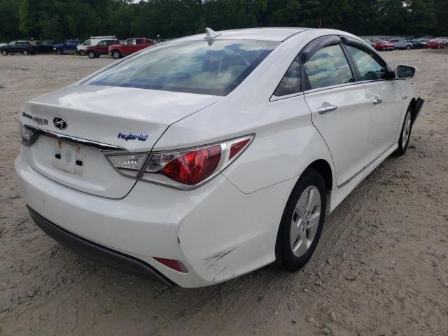 Photo 4 from auction – 2011 HYUNDAI SONATA HYB with VIN KMHEC4A45BA001871