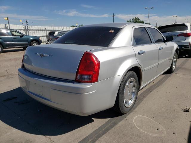 Photo 4 from auction – 2006 CHRYSLER 300 with VIN 2C3KA43R66H216595