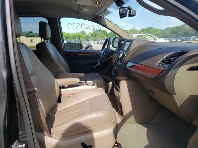 Photo 5 from auction – 2011 CHRYSLER TOWN & COU with VIN 2A4RR8DG3BR781750