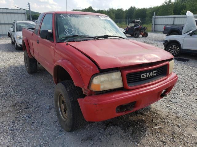 GMC SONOMA 2000 with VIN 1GTCT19W2Y8196389 - Photo from auction