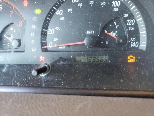 Photo 8 from auction – 2003 TOYOTA CAMRY LE with VIN 4T1BE32K53U157977