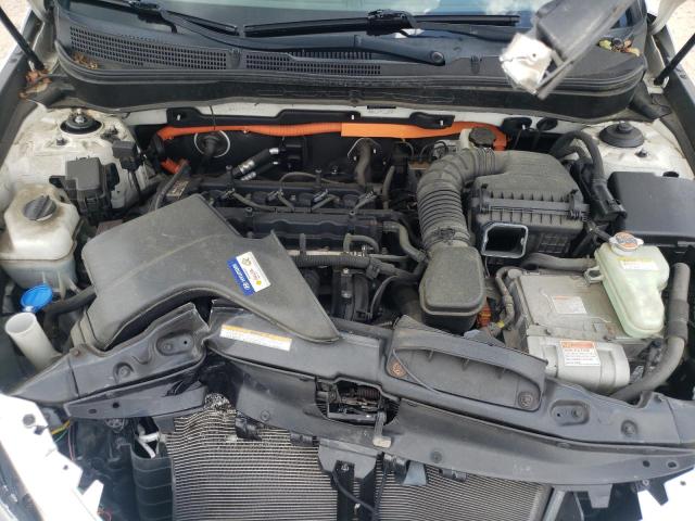 Photo 7 from auction – 2011 HYUNDAI SONATA HYB with VIN KMHEC4A45BA001871
