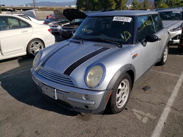 Photo 2 from auction – 2004 MINI COOPER with VIN WMWRC33434TJ57893