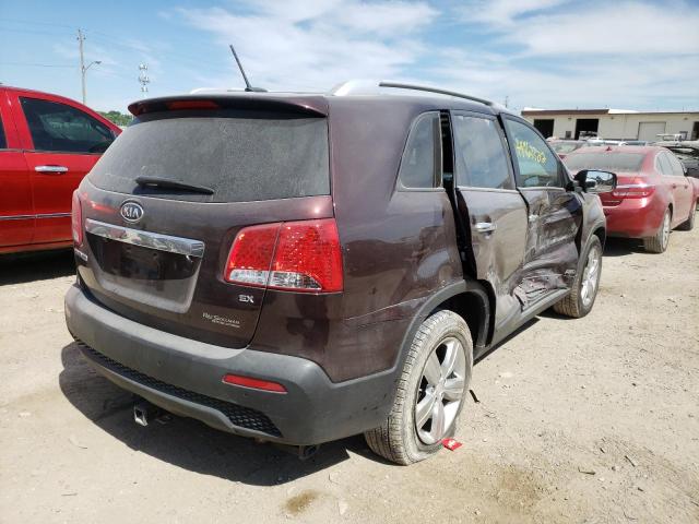 Photo 4 from auction – 2013 KIA SORENTO EX with VIN 5XYKUDA64DG359620