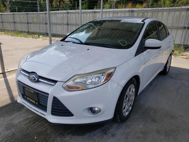 Photo 2 from auction – 2012 FORD FOCUS SE with VIN 1FAHP3F22CL453652
