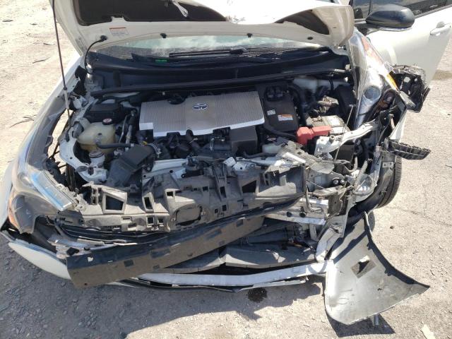 Photo 7 from auction – 2017 TOYOTA PRIUS with VIN JTDKBRFU5H3568580