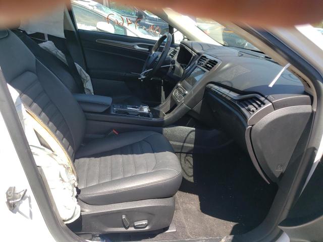Photo 5 from auction – 2017 FORD FUSION SE with VIN 3FA6P0LU3HR409664