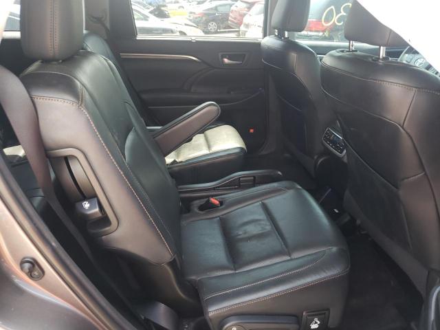 Photo 6 from auction – 2016 TOYOTA HIGHLANDER with VIN 5TDYKRFH4GS149081