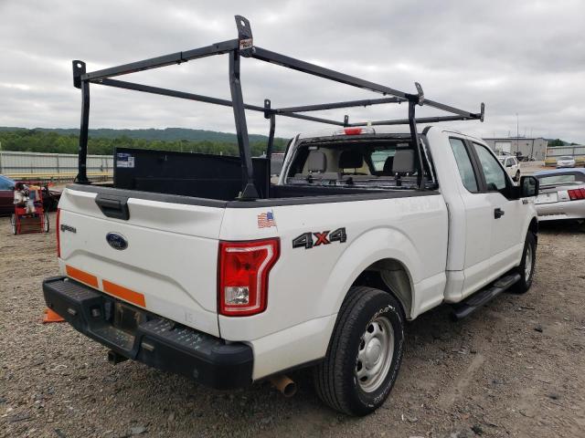 Photo 4 from auction – 2017 FORD F150 SUPER with VIN 1FTFX1EF7HFA27715