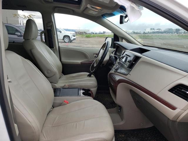 Photo 5 from auction – 2014 TOYOTA SIENNA XLE with VIN 5TDDK3DC1ES088501