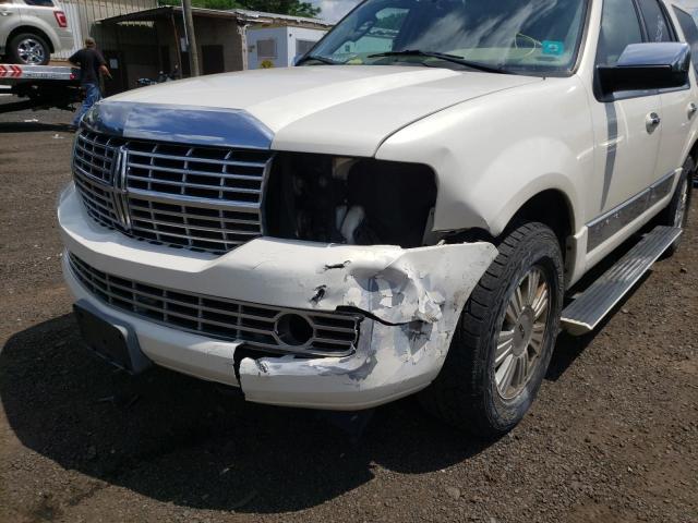 Photo 9 from auction – 2007 LINCOLN NAVIGATOR with VIN 5LMFU28527LJ21768