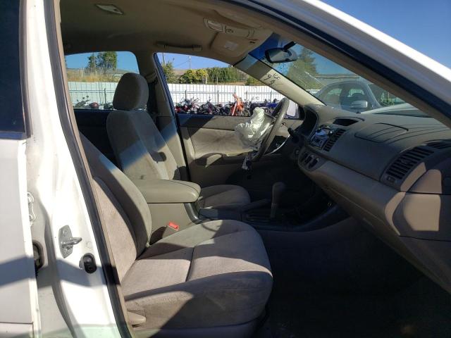 Photo 5 from auction – 2004 TOYOTA CAMRY LE with VIN 4T1BE32K14U352203