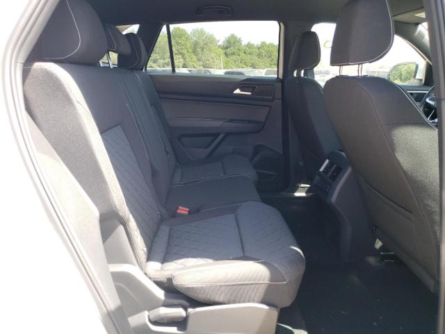 Photo 6 from auction – 2021 VOLKSWAGEN ATLAS CROS with VIN 1V2GC2CA2MC213654