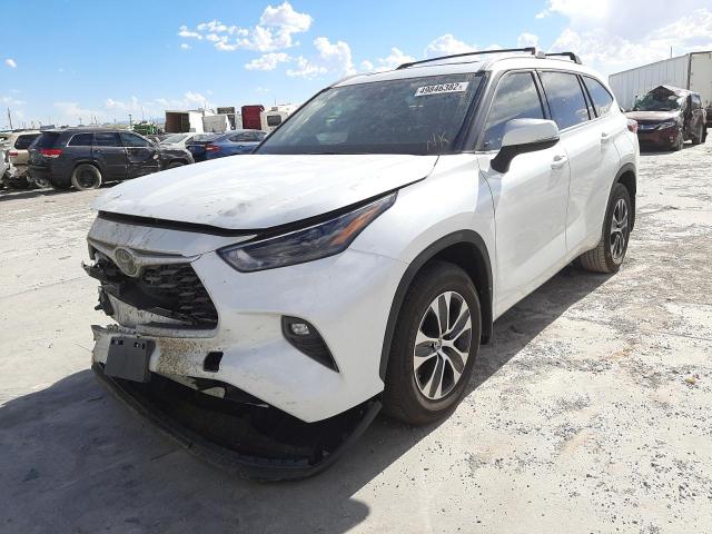 Photo 2 from auction – 2022 TOYOTA HIGHLANDER with VIN 5TDHZRBH7NS175026