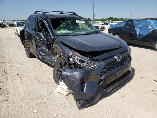 TOYOTA RAV4 XSE 2020 with VIN JTMEWRFV8LD547865 - Photo from auction