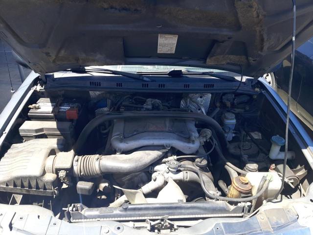 Photo 7 from auction – 2004 SUZUKI XL7 EX with VIN JS3TY92V044103535