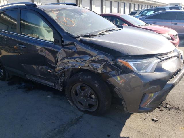 Photo 9 from auction – 2018 TOYOTA RAV4 LE with VIN 2T3ZFREV9JW492653