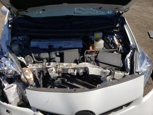 Photo 7 from auction – 2014 TOYOTA PRIUS with VIN JTDKN3DU3E1740765