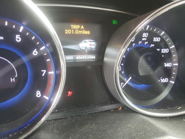 Photo 8 from auction – 2014 HYUNDAI SONATA SE with VIN 5NPEC4AB4EH841558