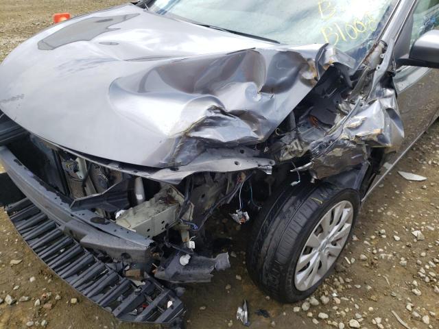 Photo 9 from auction – 2015 NISSAN SENTRA S with VIN 3N1AB7AP1FL690665