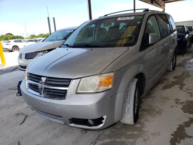صورة رقم 2 من المزاد - 2010 DODGE GRAND CARA مع VIN 2D4RN5D14AR443951