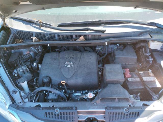 Photo 7 from auction – 2017 TOYOTA SIENNA XLE with VIN 5TDDZ3DC1HS178697
