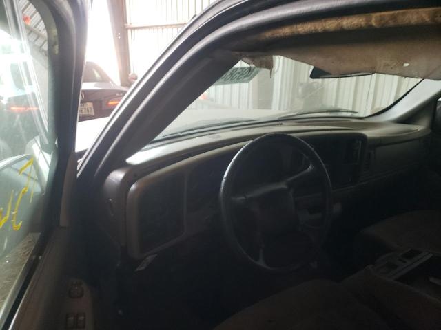Photo 9 from auction – 1999 CHEVROLET SILVERADO with VIN 2GCEC19T9X1140739