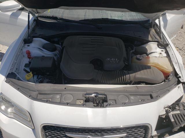 Photo 7 from auction – 2019 CHRYSLER 300 TOURIN with VIN 2C3CCAAG3KH566291