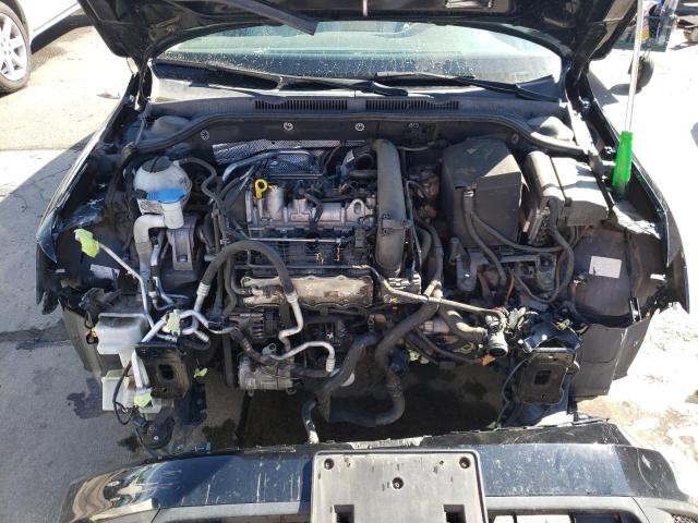 Photo 7 from auction – 2017 VOLKSWAGEN JETTA SE with VIN 3VWB67AJ4HM374379