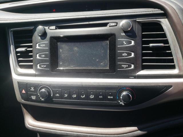 Photo 9 from auction – 2019 TOYOTA HIGHLANDER with VIN 5TDZARFH2KS042319