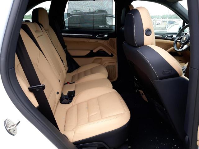 Photo 6 from auction – 2015 PORSCHE CAYENNE SE with VIN WP1AE2A28FLA51950