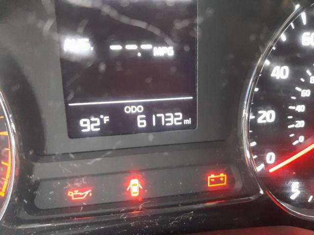 Photo 8 from auction – 2017 KIA FORTE LX with VIN 3KPFK4A71HE152072