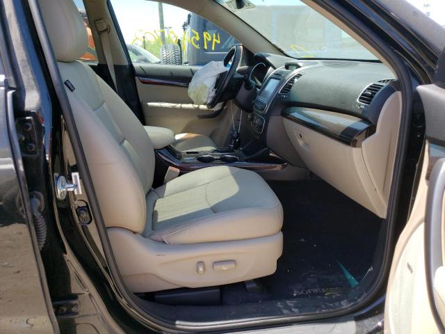 Photo 5 from auction – 2015 KIA SORENTO EX with VIN 5XYKUDA72FG623994