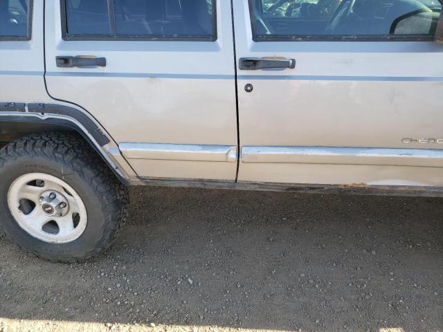 Photo 9 from auction – 2001 JEEP CHEROKEE S with VIN 1J4FF48S81L616111