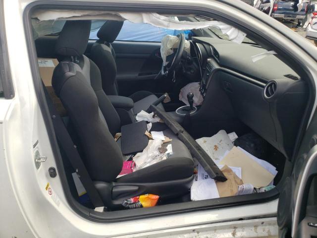 Photo 5 from auction – 2014 TOYOTA SCION TC with VIN JTKJF5C78E3073401