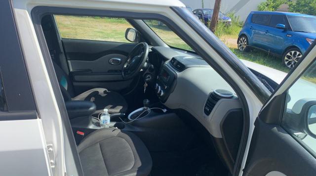 Photo 5 from auction – 2015 KIA SOUL with VIN KNDJN2A28F7220679
