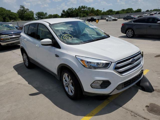 FORD ESCAPE 2017 with VIN 1FMCU0GD9HUE03954 - Photo from auction
