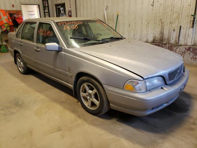 Photo 1 from auction – 1999 VOLVO S70 with VIN YV1LT56D7X2586880