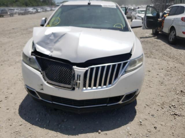 Photo 9 from auction – 2011 LINCOLN MKX with VIN 2LMDJ6JKXBBJ14770