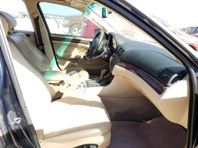 Photo 5 from auction – 2004 BMW 325 I with VIN WBAEV33464KR31732