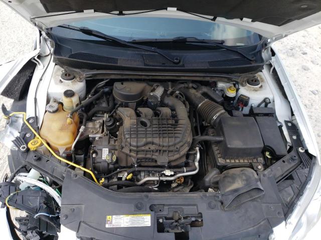 Photo 7 from auction – 2013 CHRYSLER 200 TOURIN with VIN 1C3BCBEG0DN659520