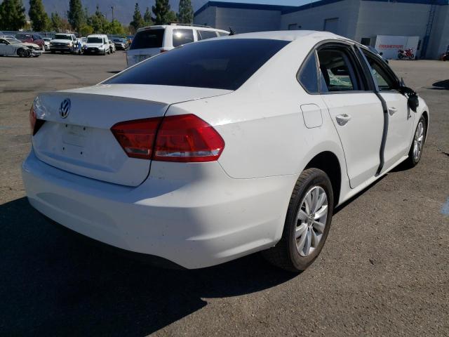 Photo 4 from auction – 2013 VOLKSWAGEN PASSAT S with VIN 1VWAP7A33DC079313