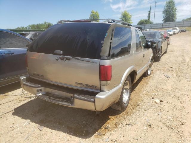 Photo 4 from auction – 2001 CHEVROLET BLAZER with VIN 1GNCS18W61K113325