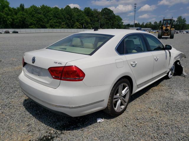 Photo 4 from auction – 2014 VOLKSWAGEN PASSAT SEL with VIN 1VWCS7A30EC016226