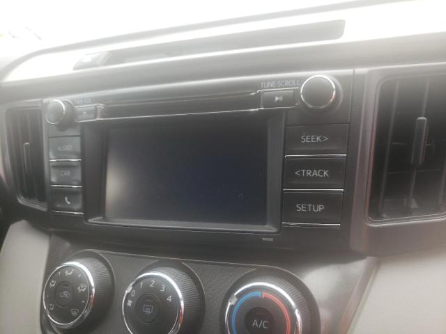 Photo 9 from auction – 2015 TOYOTA RAV4 LE with VIN 2T3BFREVXFW284872