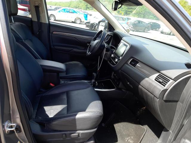 Photo 5 from auction – 2020 MITSUBISHI OUTLANDER with VIN JA4AD3A32LZ034678