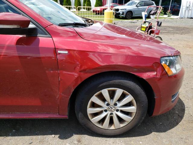 Photo 9 from auction – 2015 VOLKSWAGEN PASSAT S with VIN 1VWAT7A32FC046138